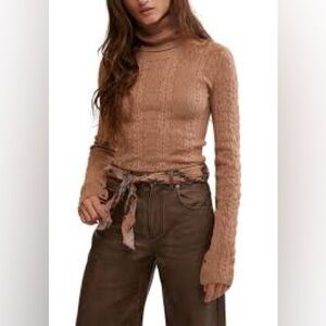 Free People Maddie Turtleneck Sweater in Cafe Latte Medium NWT MSRP $128